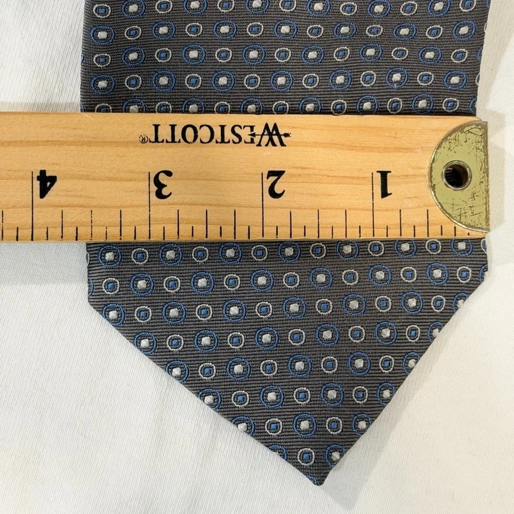 NWT Brooks Brothers Stain Resistant Blue and Gray Patterned 100% Silk Tie